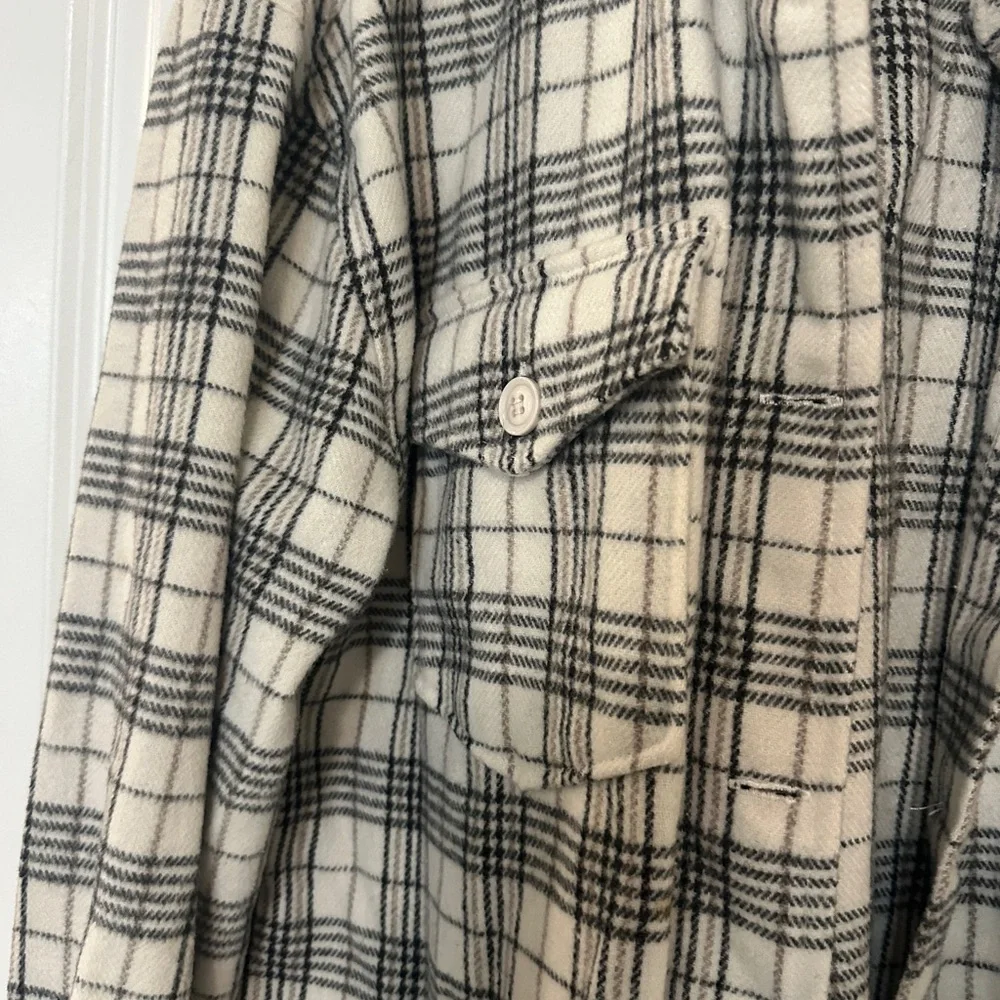 Cute fall jacket - Picture 2 of 3